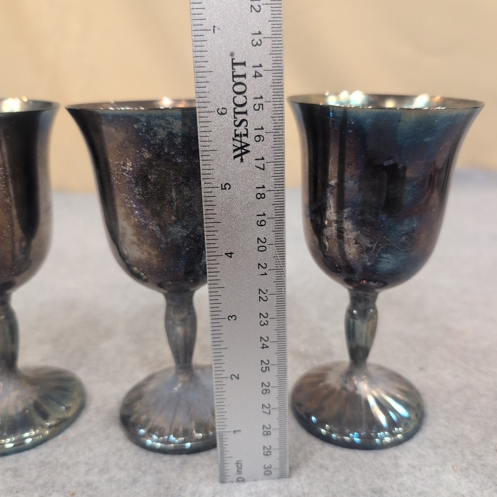 International Silver Co Silverplate Wine Goblets Set of 4 Fluted Base Patina - Picture 3 of 6